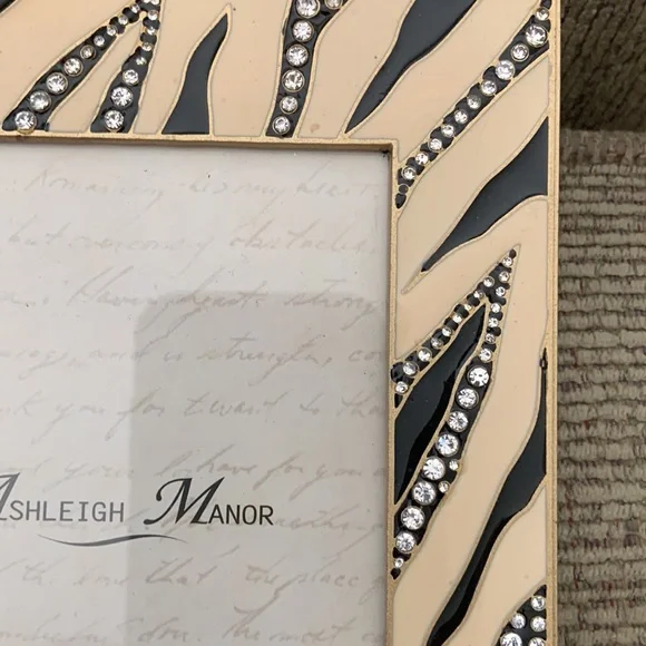 Frame - Picture 2 of 2